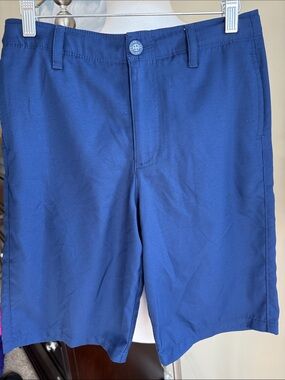 Under Armour 11” inseam navy performance shorts boys large